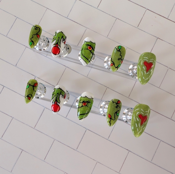 Handcrafted Grinch Christmas Press On Nails Medium Almond Handmade Holiday - Picture 3 of 11